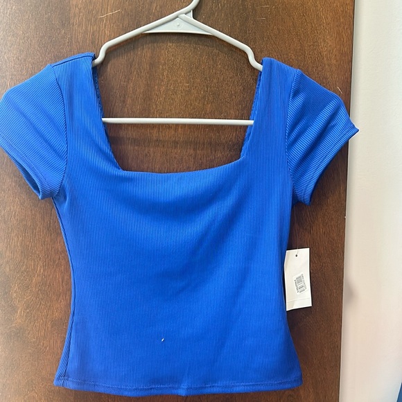 Dry Goods Tops - Brand New Dry goods crop top